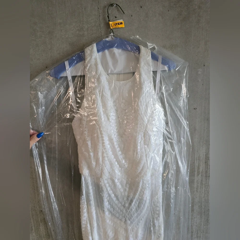 DB studio wedding dress size 4 - Picture 8 of 8